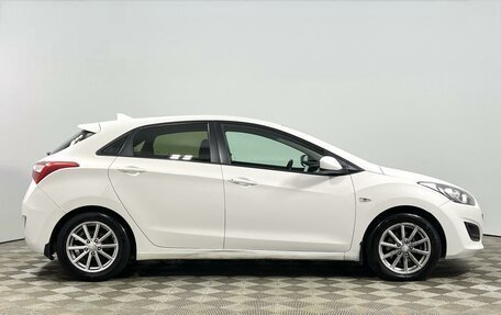 Hyundai i30 II рестайлинг, 2012 год, 749 900 рублей, 9 фотография
