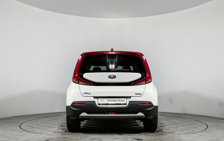 KIA Soul III, 2020 год, 1 970 000 рублей, 6 фотография