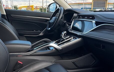 Geely Atlas, 2022 год, 2 040 000 рублей, 6 фотография