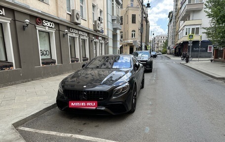 Mercedes-Benz S-Класс AMG, 2015 год, 12 000 000 рублей, 2 фотография