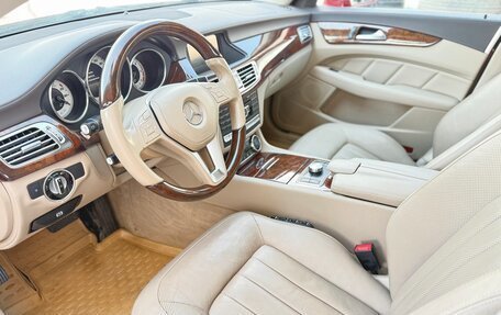 Mercedes-Benz CLS, 2014 год, 2 000 000 рублей, 10 фотография