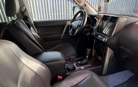 Toyota Land Cruiser Prado 150 рестайлинг 2, 2012 год, 3 500 000 рублей, 8 фотография