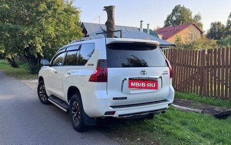 Toyota Land Cruiser Prado 150 рестайлинг 2, 2012 год, 3 500 000 рублей, 13 фотография