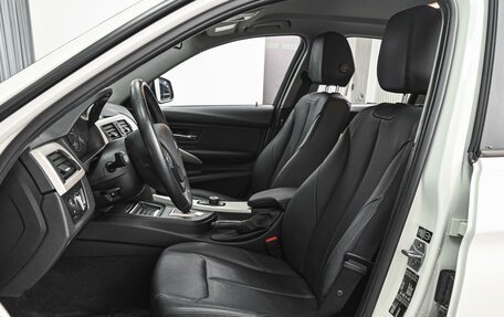BMW 3 серия, 2014 год, 1 961 000 рублей, 10 фотография