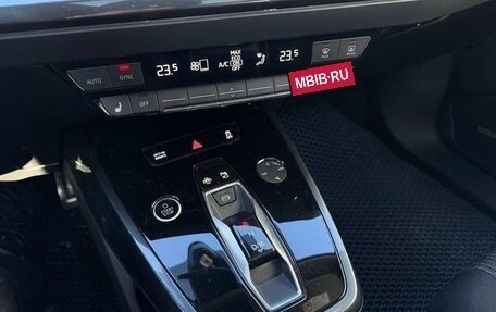 Audi Q4 e-tron, 2023 год, 5 000 000 рублей, 12 фотография