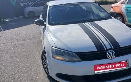 Volkswagen Jetta VI, 2012 год, 850 000 рублей, 2 фотография
