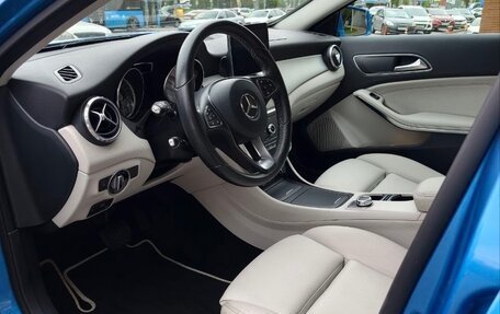 Mercedes-Benz GLA, 2016 год, 2 350 000 рублей, 11 фотография