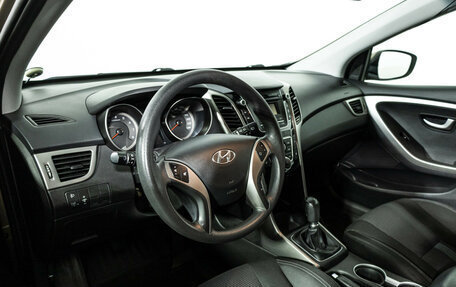 Hyundai i30 II рестайлинг, 2014 год, 999 777 рублей, 11 фотография