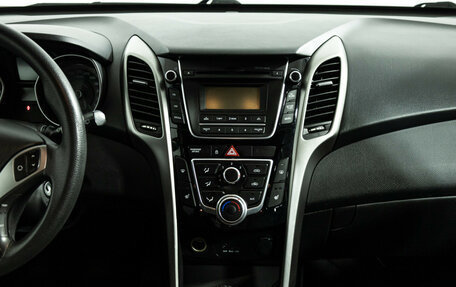 Hyundai i30 II рестайлинг, 2014 год, 999 777 рублей, 14 фотография