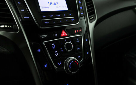 Hyundai i30 II рестайлинг, 2014 год, 999 777 рублей, 15 фотография