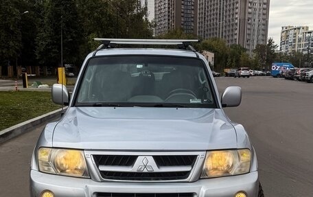 Mitsubishi Montero III, 2004 год, 800 000 рублей, 5 фотография