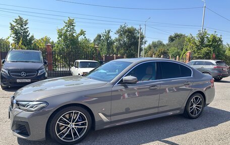 BMW 5 серия, 2022 год, 4 900 000 рублей, 4 фотография