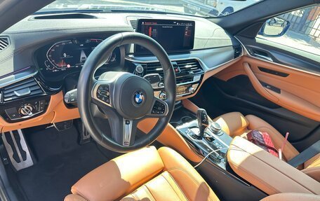 BMW 5 серия, 2022 год, 4 900 000 рублей, 8 фотография