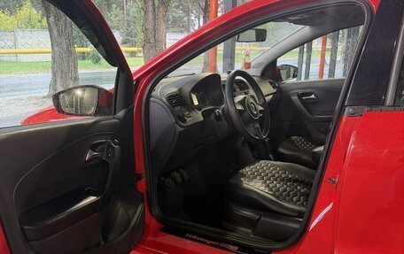 Volkswagen Polo VI (EU Market), 2011 год, 650 000 рублей, 14 фотография