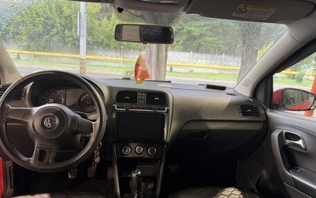Volkswagen Polo VI (EU Market), 2011 год, 650 000 рублей, 19 фотография