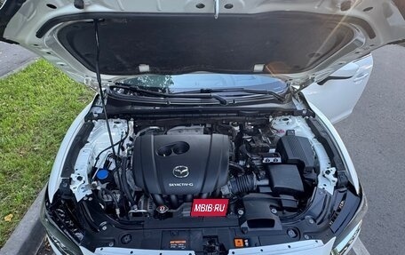 Mazda 6, 2019 год, 2 400 000 рублей, 14 фотография
