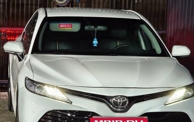 Toyota Camry, 2018 год, 1 690 000 рублей, 1 фотография