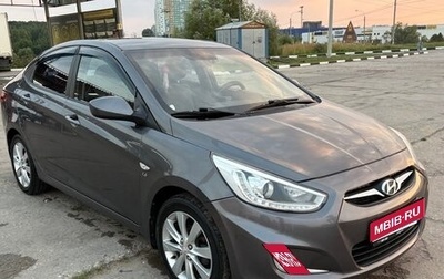 Hyundai Solaris II рестайлинг, 2013 год, 1 000 000 рублей, 1 фотография