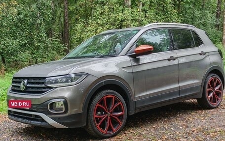 Volkswagen T-Cross I, 2021 год, 1 640 000 рублей, 7 фотография