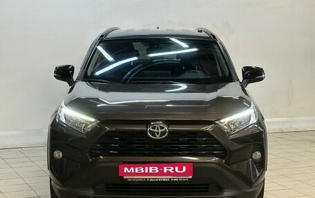 Toyota RAV4, 2021 год, 3 100 000 рублей, 2 фотография