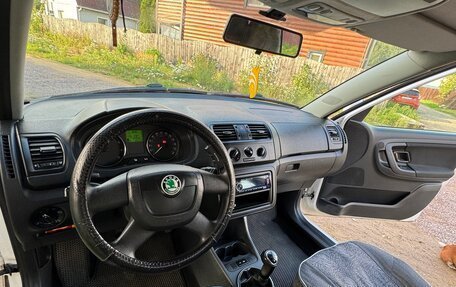 Skoda Fabia II, 2011 год, 510 000 рублей, 29 фотография