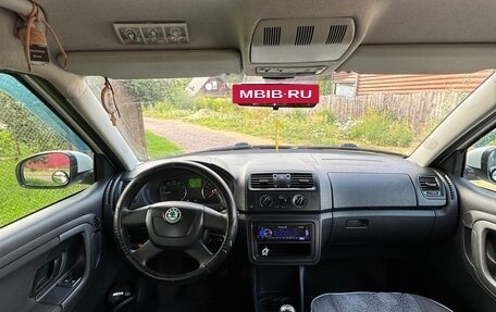 Skoda Fabia II, 2011 год, 510 000 рублей, 28 фотография