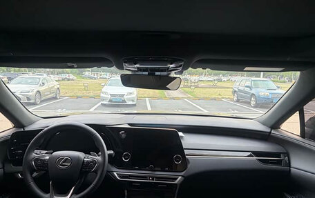 Lexus RX IV рестайлинг, 2025 год, 6 944 292 рублей, 8 фотография