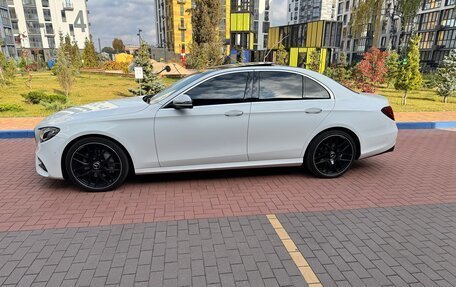 Mercedes-Benz E-Класс, 2016 год, 3 530 000 рублей, 6 фотография