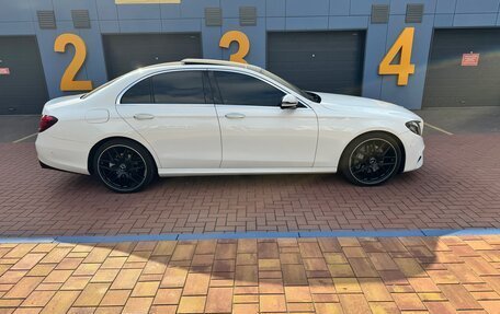 Mercedes-Benz E-Класс, 2016 год, 3 530 000 рублей, 7 фотография