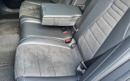 Mercedes-Benz E-Класс, 2016 год, 3 530 000 рублей, 23 фотография
