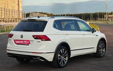 Volkswagen Tiguan II, 2021 год, 2 990 000 рублей, 4 фотография