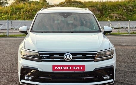 Volkswagen Tiguan II, 2021 год, 2 990 000 рублей, 6 фотография
