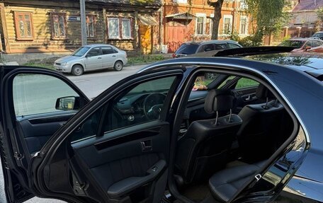 Mercedes-Benz E-Класс, 2012 год, 1 999 000 рублей, 14 фотография
