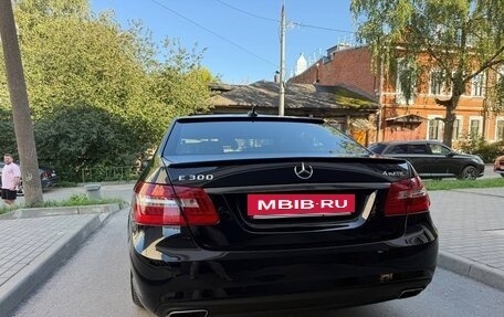 Mercedes-Benz E-Класс, 2012 год, 1 999 000 рублей, 8 фотография