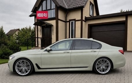 BMW 7 серия, 2016 год, 3 650 000 рублей, 2 фотография