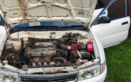 Mitsubishi Mirage VI рестайлинг, 2000 год, 190 000 рублей, 9 фотография
