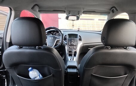 Opel Astra J, 2010 год, 750 000 рублей, 11 фотография