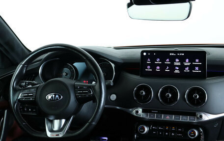 KIA Stinger I, 2021 год, 3 350 000 рублей, 13 фотография