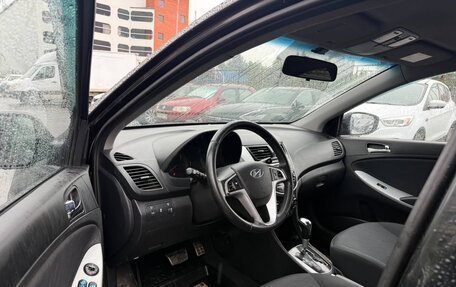 Hyundai Solaris II рестайлинг, 2011 год, 750 000 рублей, 6 фотография