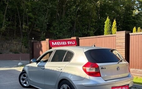 BMW 1 серия, 2006 год, 710 000 рублей, 9 фотография