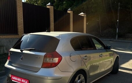 BMW 1 серия, 2006 год, 710 000 рублей, 11 фотография