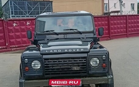Land Rover Defender I, 2007 год, 3 650 000 рублей, 2 фотография