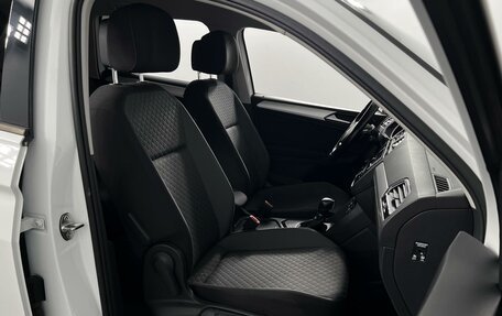 Volkswagen Tiguan II, 2017 год, 1 835 200 рублей, 8 фотография