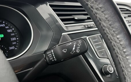 Volkswagen Tiguan II, 2017 год, 1 835 200 рублей, 16 фотография