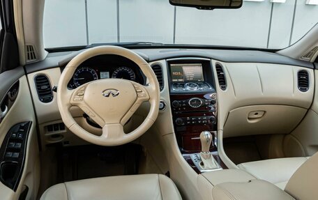Infiniti QX50 I рестайлинг, 2014 год, 1 870 000 рублей, 6 фотография