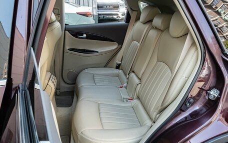 Infiniti QX50 I рестайлинг, 2014 год, 1 870 000 рублей, 10 фотография
