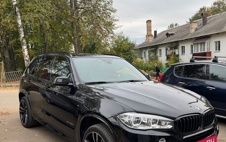 BMW X5, 2018 год, 3 950 000 рублей, 2 фотография