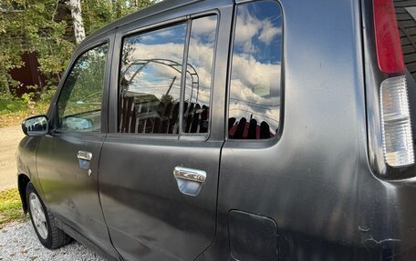 Nissan Cube II, 1999 год, 180 000 рублей, 4 фотография