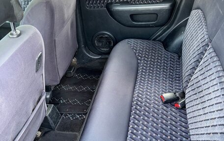 Nissan Cube II, 1999 год, 180 000 рублей, 9 фотография