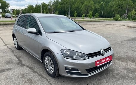 Volkswagen Golf VII, 2013 год, 950 000 рублей, 3 фотография